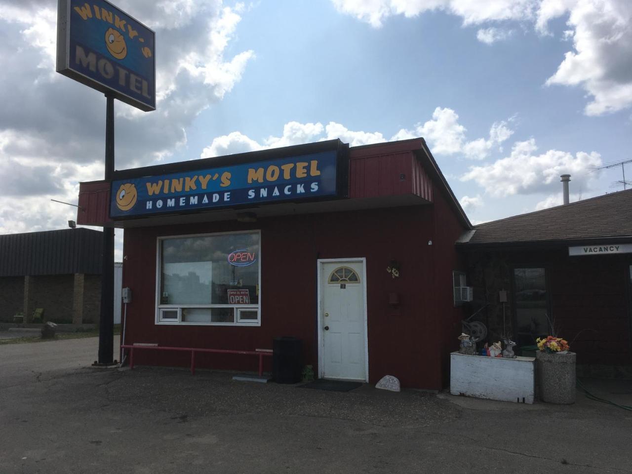Motel Winkys